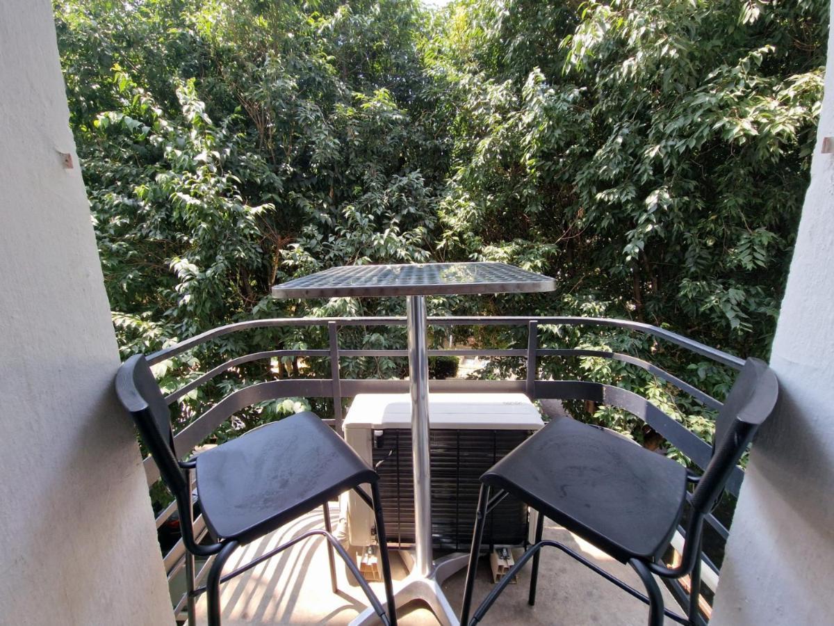 Gregbnb - T2 35M2 - Clim - Parking Inclus - Balcon - Appartement No2 Toulon Exteriér fotografie